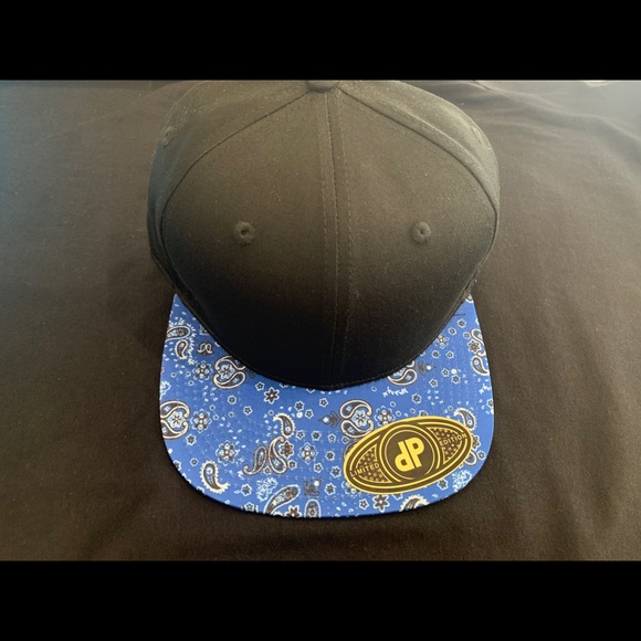 Hat - Picture 2 of 5